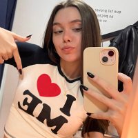 bia_com_i (@bia_kvint) 's Twitter Profile Photo
