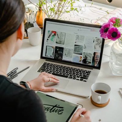 I am a social media marketer.. Facebook &Instagram account grow hackers..