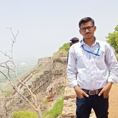 VarhatGovind's profile picture. 