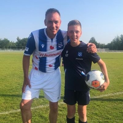 Gemeente DFM | Heit fan Karst en Tieme | Trainer SC Bolsward 1 | UEFA A | Voetbal | Hardlopen | Mede eigenaar Voetbalacademie Joure | https://t.co/Wle5cj3T1q