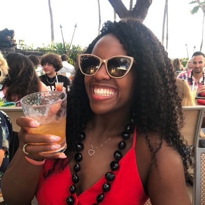 elizabethdt123's profile picture. 