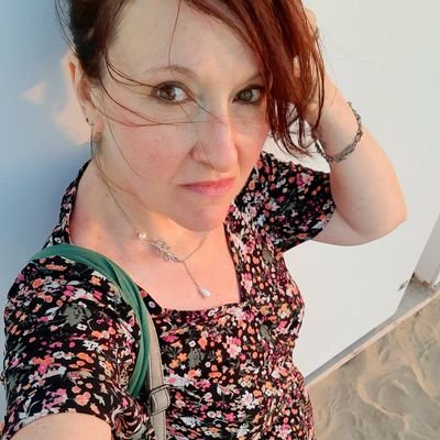 murielfra23's profile picture. 