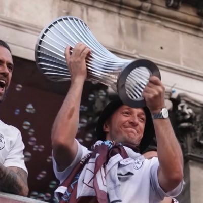 FPL enthusiast #FPL West Ham STH #WHUFC ⚒ Essex CCC 🏏 Bengals 🐅 🏈 McLaren F1 https://t.co/wNytR8oITs Current OR 28k