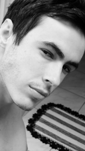 Funkstyle_88's profile picture. Dançarino que ama a vida como ela é, sou carinhoso e muito educado, simpatico e Louco. Quer me conhecer mais? Então me Siga.