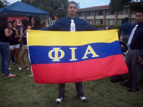 reverendo31's profile picture. Semper Parati Semper Juncti | Political Science PhD