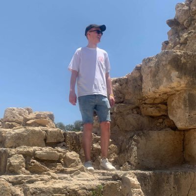 KhanTheCat_'s profile picture. 27 | Graphic Designer | COMMISSIONS:CLOSED