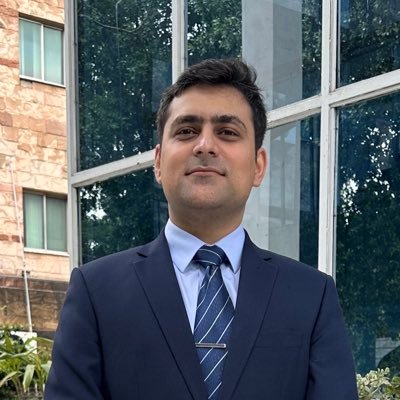 Foreign Service of Pakistan | Data Scientist | 80% of my body is made of videogames