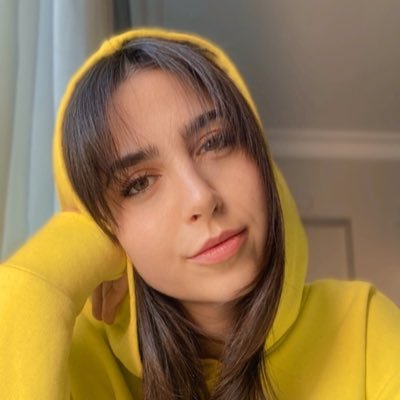 suheylayavuzer's profile picture. 