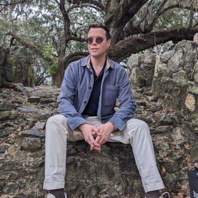 MrRVanBuskirk's profile picture. Educator at TVO
He / Him
CMG