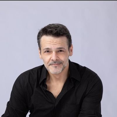 Aslangreg22's profile picture. Let's make the world a better place ❤️