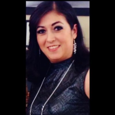 monickarlos's profile picture. “Vive la vida que quieres vivir.”❣️