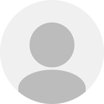 dwebmtl's profile picture. 