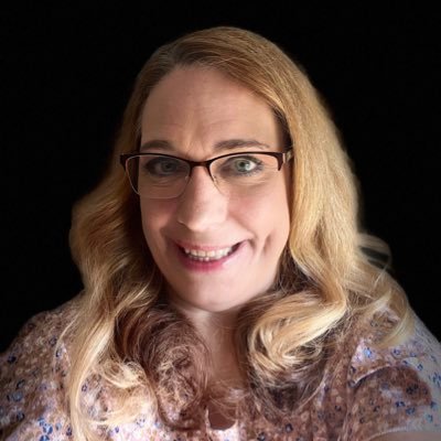 MaryCummins1994's profile picture. 