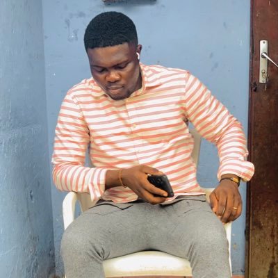 MrLeBelge69's profile picture. technicien  en maintenance informatique et réseau . passionnée par l'informatique et la cybersecurity.