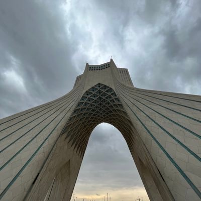 arses_ab's profile picture. آرسِس: نام پسر اردشیر سوم، پادشاه ساسانی، طلوع خورشید، مرد قوی