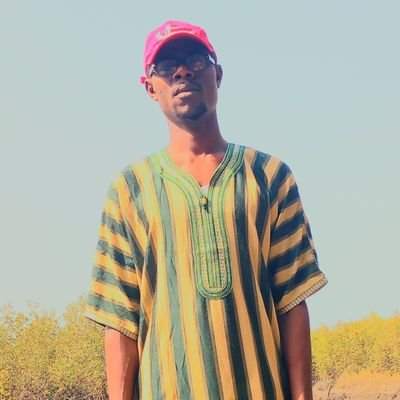 camara44595's profile picture. Juriste minier