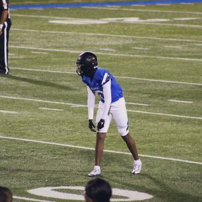 c/o 25 North Crowley High School (6’0) (170lbs) email: chrisanthonyarmstrong@gmail.com Position ~ Wr
