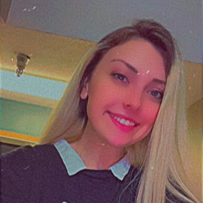 dirtysoxks's profile picture. speak to me kindly 💖💐