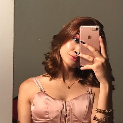 eiiiiketty's profile picture. 🎶🍷