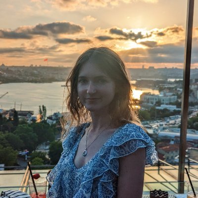 hannahbrdburn's profile picture. 