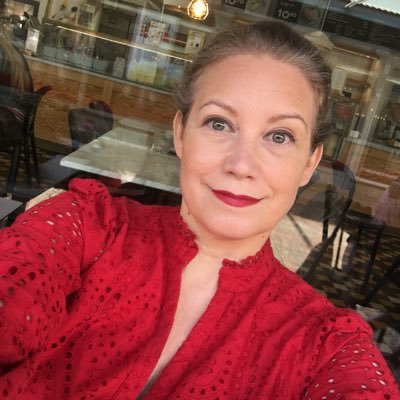 Vilja__M's profile picture. #StayHome, graphic designer and mom. Love life, art, cooking, science and My daughter Miss K. 🕎 🎗️