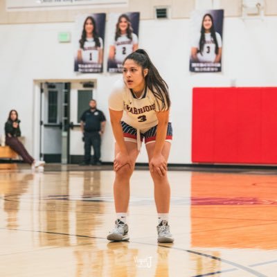 #AGTG | 5’4 SG | Cornerstone Christian ‘24 | 4.2 GPA | ig: mercedesmoreno_3 | https://t.co/ROtFsFIYF0