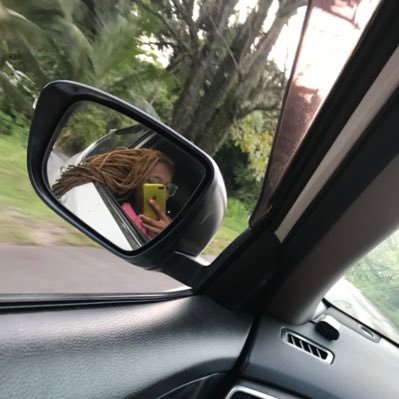 theyelllowbone's profile picture. Screenwriter🎞 | NYFA Alum 🎥 | GGMU 👹| Need a Planner/Journal/SnowGlobe Tumbler?🗓📒🧋 👉🏽IG:@theyellowstation