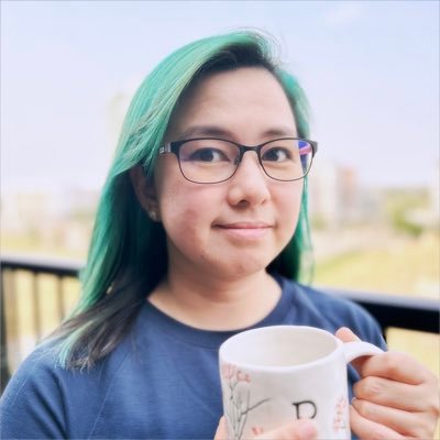 🇨🇦 she/her | INTJ | ♎ ☉♒ ☆ | mom | geek | magis . cura personalis | powered by coffee