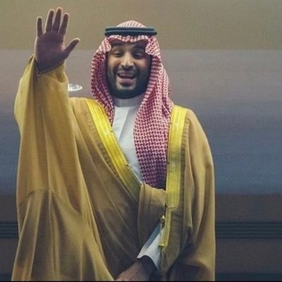 أنا من نظر الأعمى إلى تويتري وأسمعت تغريداتي من به صمم . الله ثم المليك والوطن 🇸🇦