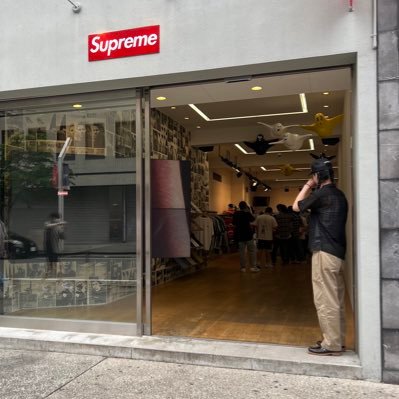 🇺🇸supreme店舗並び情報 配信