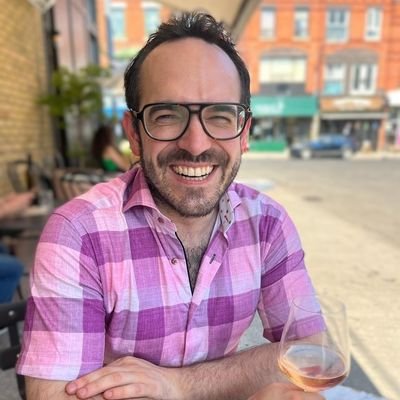 Nutrition Manager, Chef, Culinary Professor, dog person, scotch afficionado, and grilled cheese enthusiast. https://t.co/Wjmz2z6CLZ