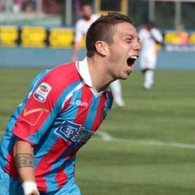 Fans del Catania🇮🇹
Alguna vez estuvimos en Serie A y tuvimos a David Beckham🥵
Amamos el Calcio, pero también nos lo tomamos con humor😂