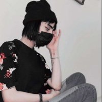 🤦🏻🩷 (@e9w49) 's Twitter Profile