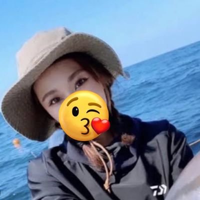 旅行と釣りと、#BTSを愛してる女の子)残念ながらお酒は飲みません 金配りのサブアカ(·-·)/la偽垢が多いけど本物は@Camellia30だけ