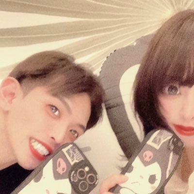 主に相方との日常やキャンプ動画載せたりご飯、風景、詩 をツイしてます(ノω`) まぁ適当に(´∀`*)ケラケラ 美味しい物と綺麗な風景&温泉大好きです♡ おすすめがあれば教えてね(*^^*)