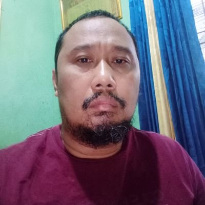 nunurahmatn's profile picture. Lone wolf