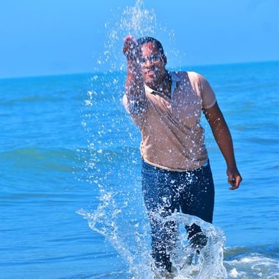 saadbinjayed's profile picture. ❤️Love to live in my own world 🌎🖤