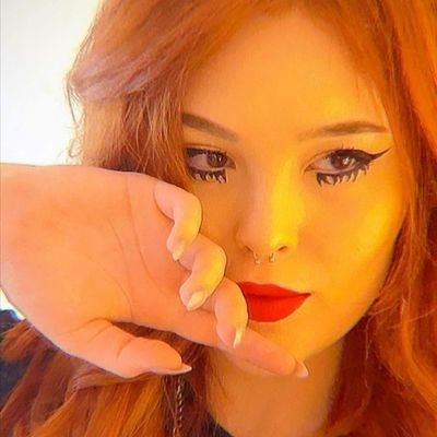 z3hrawlq's profile picture. baya gülerler ama olsun belki iyi gelir.