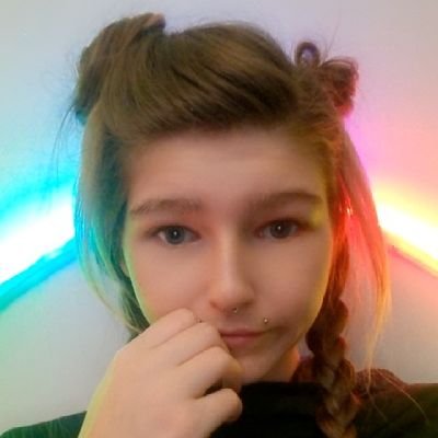 @Twitch Affilliate 🏳️‍🌈🌸 She/her - Bi - Australian 🌸
https://t.co/EEdlEjheBe ✨ Flow arts, gaming and singing