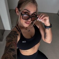 Candice (@julius86747) 's Twitter Profile