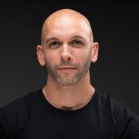 Antonio Calabrese (@apluscm) 's Twitter Profile