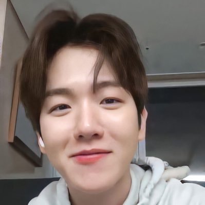 melixoxo2's profile picture. ✨EXO-L✨ OT9