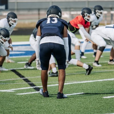 6’0 175 WR/DB @ North Port High school | C/O 2024 | 3.5 gpa | | 941-961-5462 | chavezflo623@gmail.com