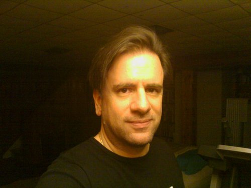 Spanish, Brazil since 1999, 5 languages fluently, int'l business specialist, wishing to be employed as BD Mngr/Trader willing to relocate anywhere.