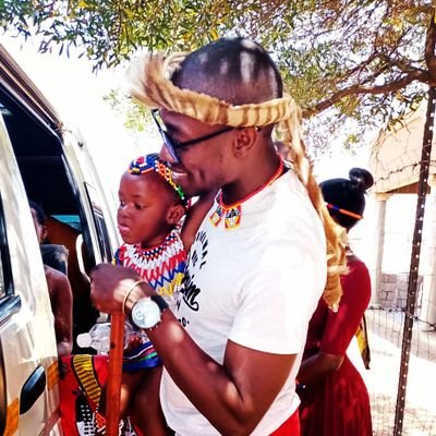 DambuzaMaphanga's profile picture. Shame on those who use authority as the truth rather than the truth as Authority