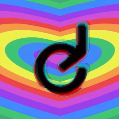 DJ - Producer - Multimedia Artist - Photographer - Foodie - Naive Melody