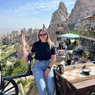 tugceyigiiittt's profile picture. 