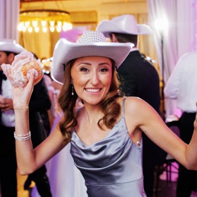 haleygilligan's profile picture. You gotta risk it to get the biscuit