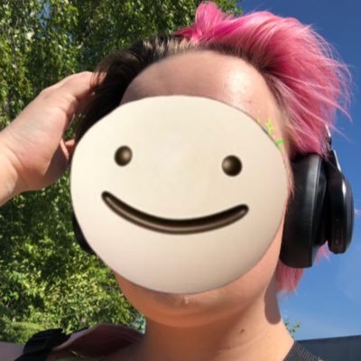 autistic+queer+adult || things I do: Very Professional tiktokker(53k) twitch affiliate(9k) ur mom(69).