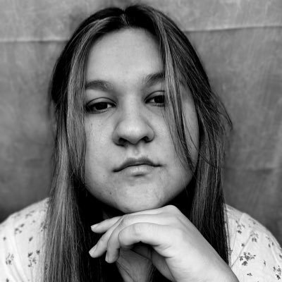 bekah_quinn11's profile picture. Honey, you should see me in a crown👑